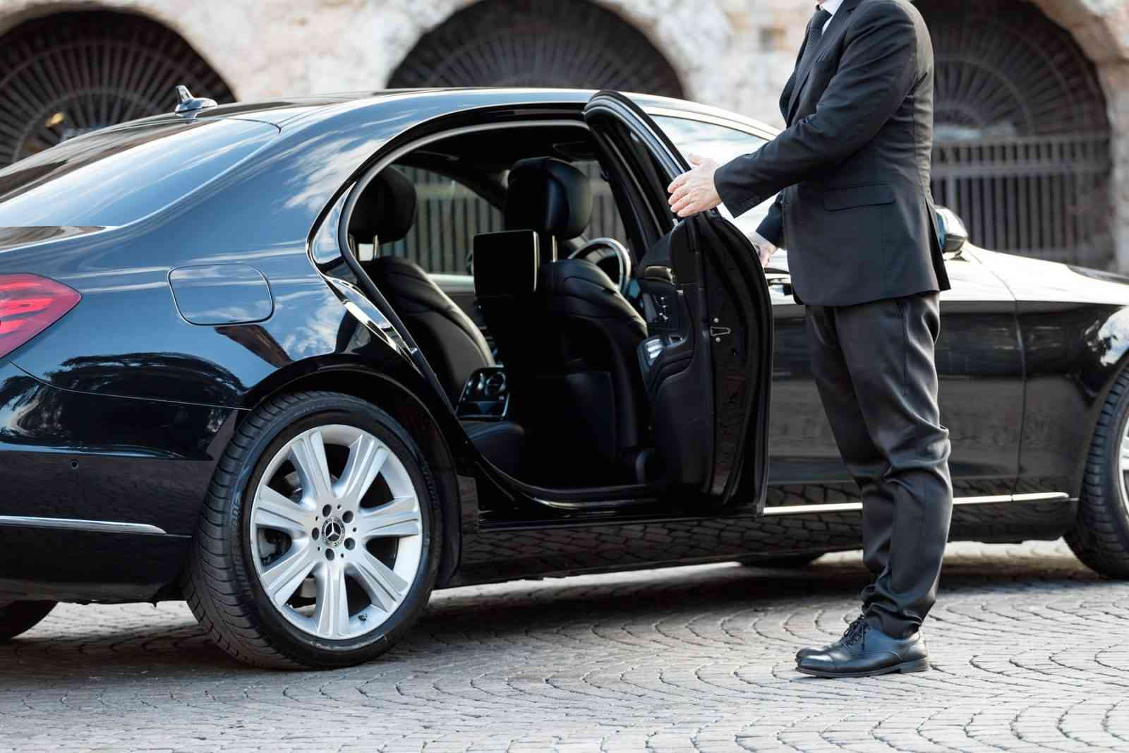 Hire a Private Driver in London